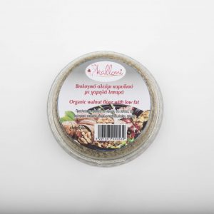 Organic walnut flour with low fat