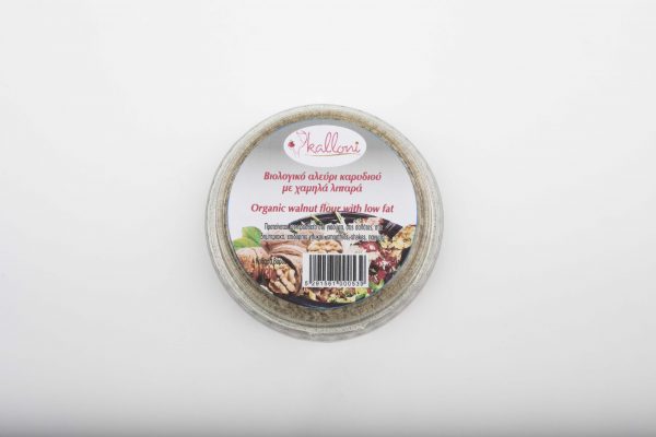 Organic walnut flour with low fat